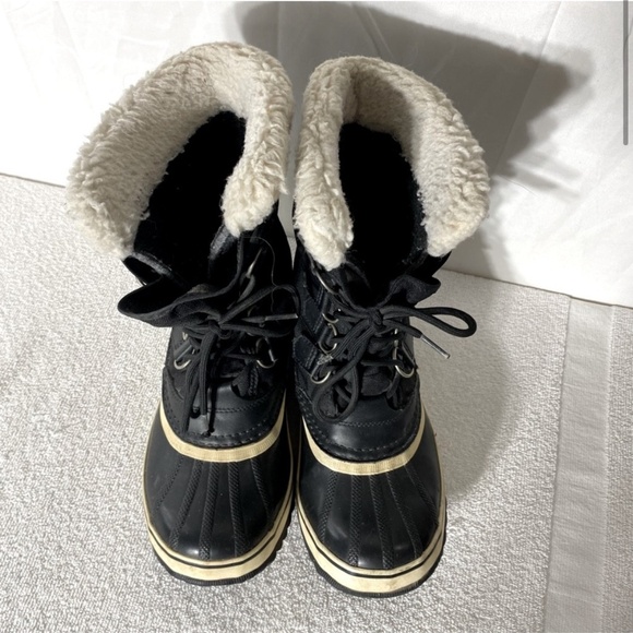 Sorel Black White Mid Calf  Winter Carnival Boots 8 - Picture 2 of 12